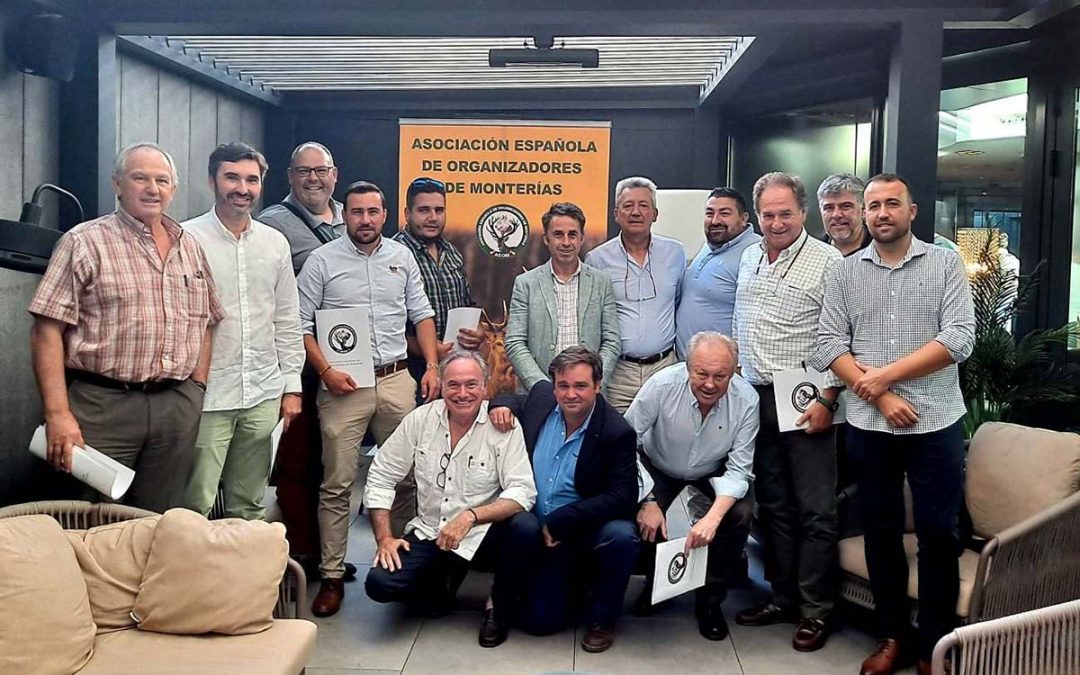 AEOM refrenda su plan de actuación en la Asamblea extraordinaria de socios.